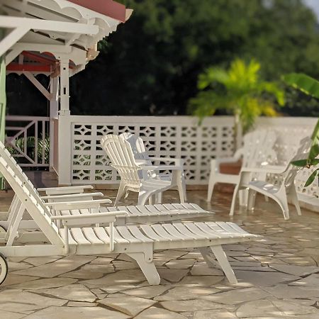 Mangoplaya Villa Deshaies Exterior photo
